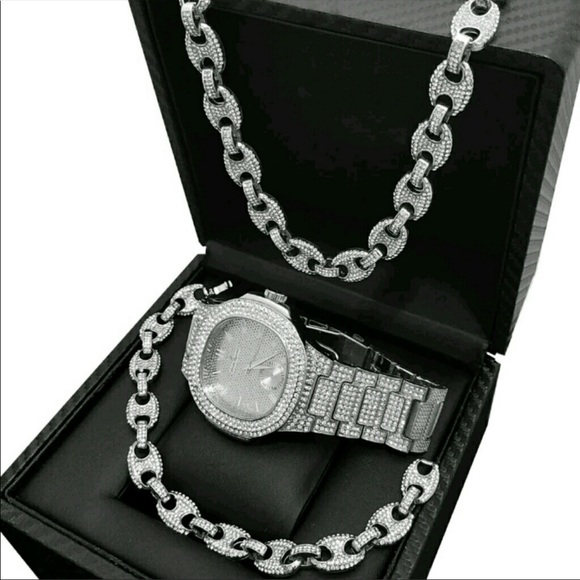 Luxury Iced Out Watch Gucci Necklace Bracelet